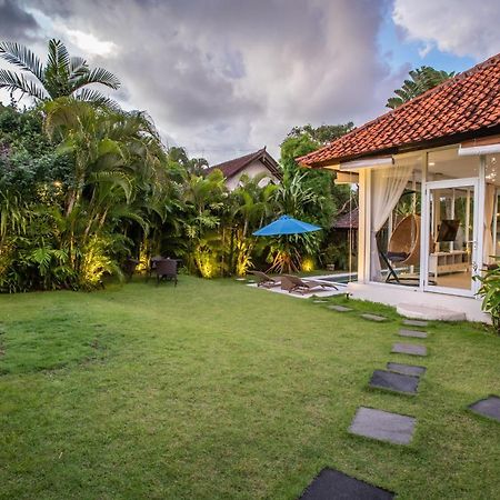 Villa Janitra Seminyak  Luaran gambar