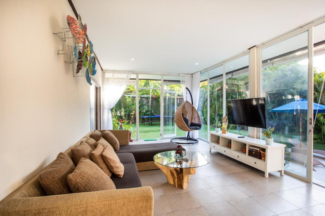 Villa Janitra Seminyak  Luaran gambar