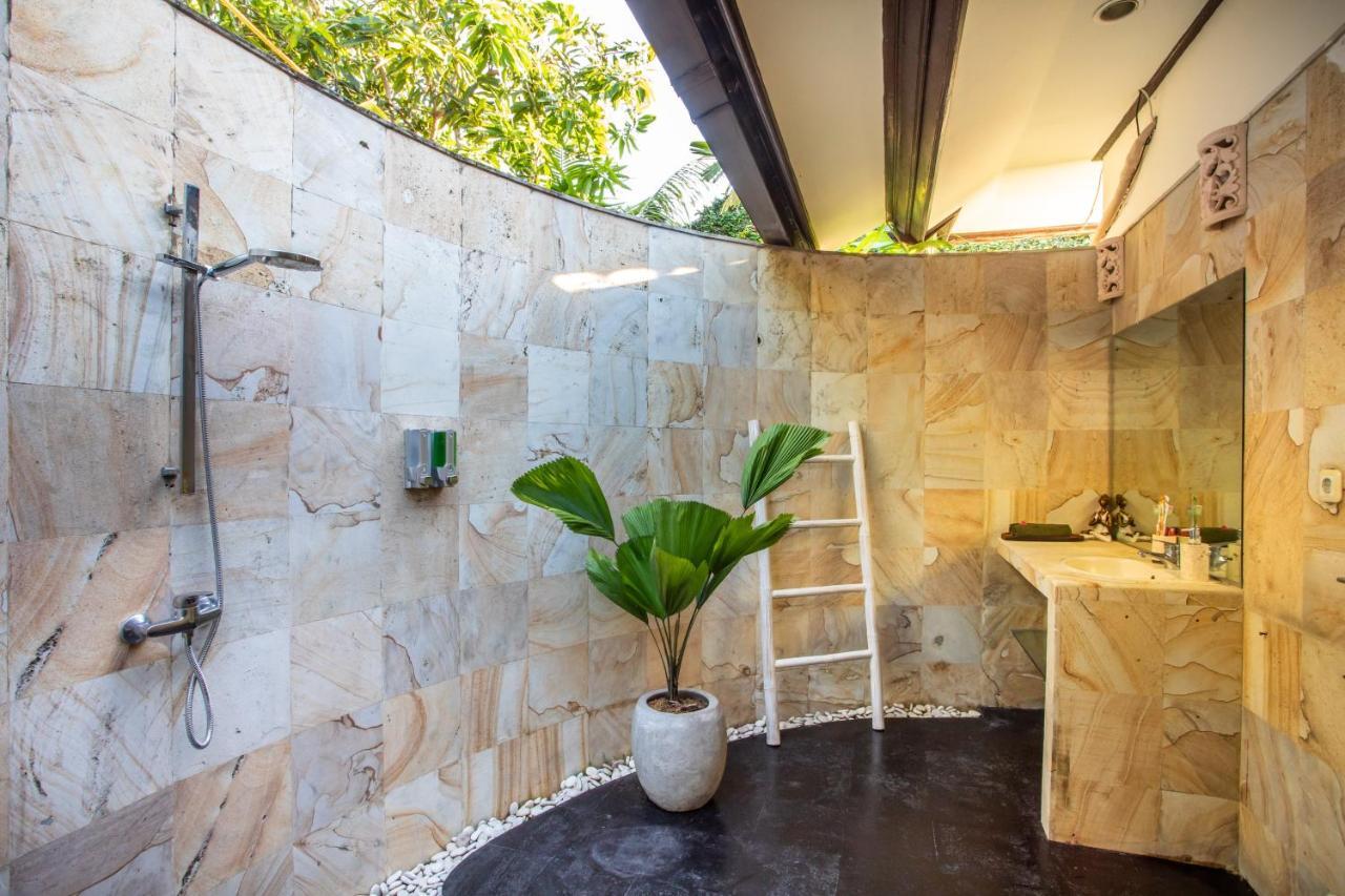 Villa Janitra Seminyak  Luaran gambar