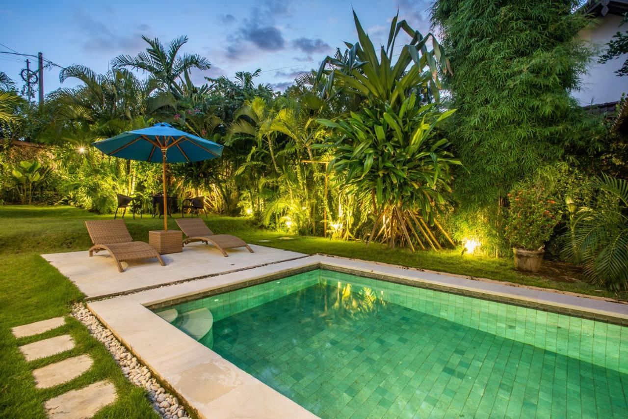 Villa Janitra Seminyak  Luaran gambar